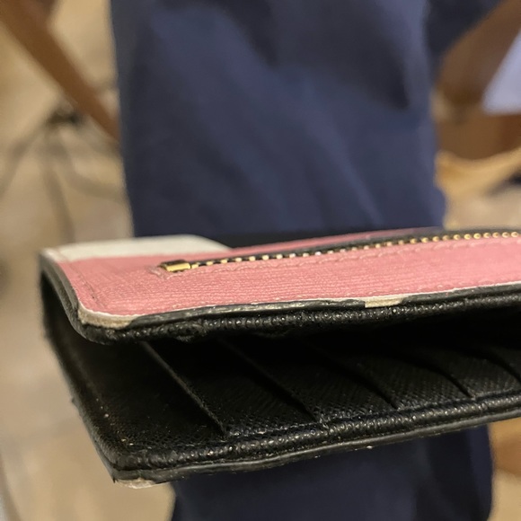 COPY - Kate Spade pink, white, black bifold wallet - Picture 6 of 7